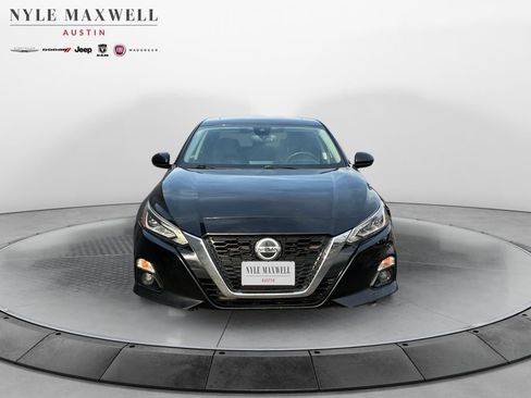 Used 2019 Nissan Altima 2.5 SV image 18