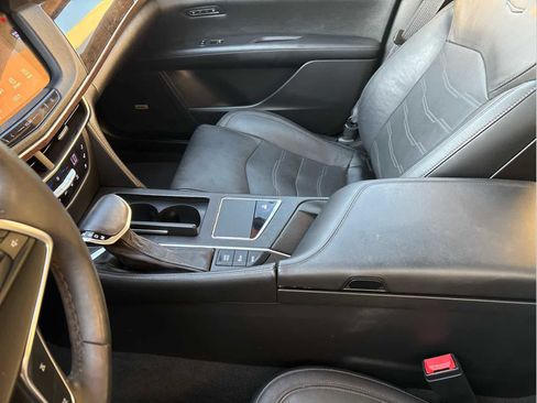 Used 2017 Cadillac CT6 Luxury w/ Active Chassis Package image 22