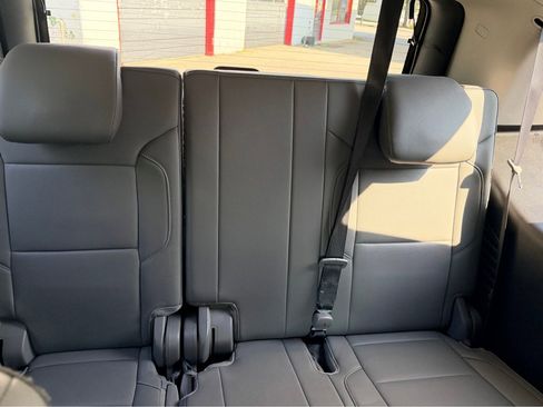 Used 2019 Chevrolet Tahoe LT image 19