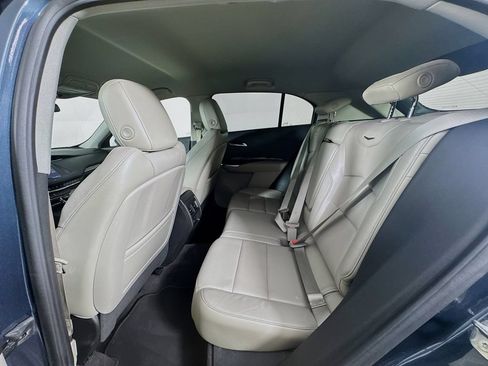 Used 2020 Cadillac XT4 Premium Luxury FWD image 23