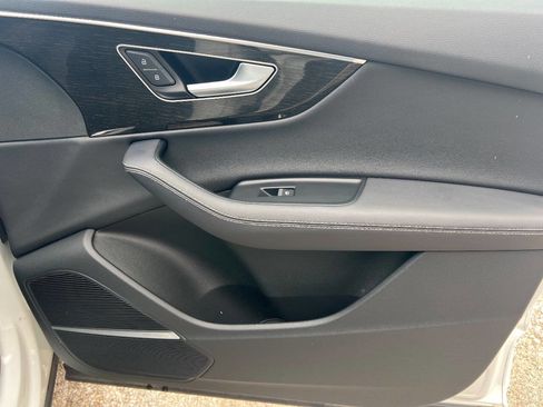 Used 2025 Audi Q7 3.0T Premium Plus image 20