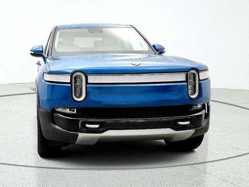 Used 2024 Rivian R1T Adventure Dual AWD/4WD image 2