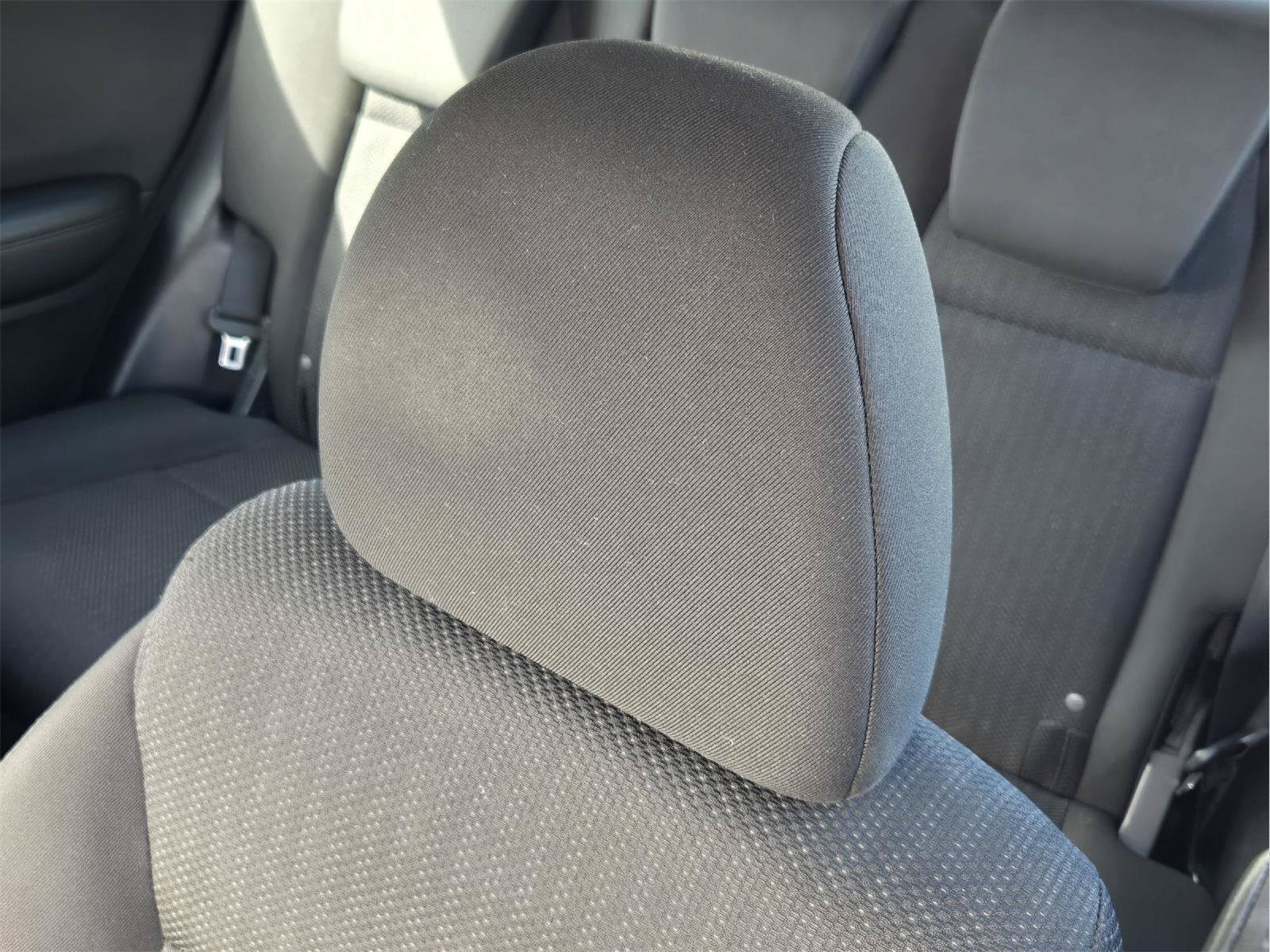 Used 2016 Honda HR-V LX image 21