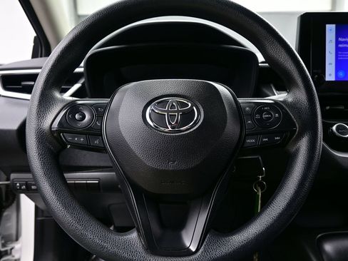 Used 2024 Toyota Corolla LE FWD image 21