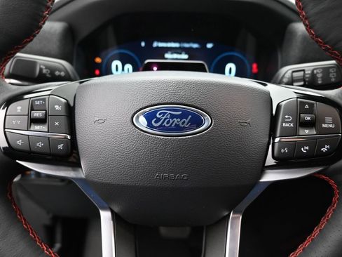 New 2026 Ford Explorer ST-Line w/ ST-Line Street Pack image 11