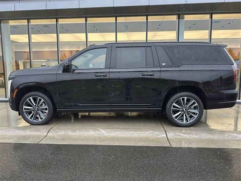 New 2026 Cadillac Escalade ESV Sport w/ Touring Package image 2