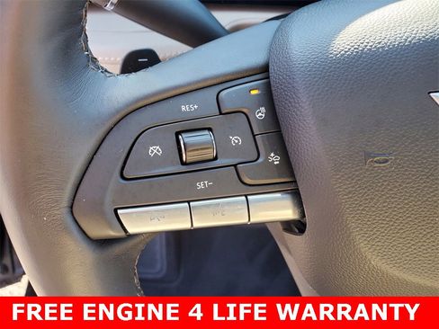 Used 2024 Cadillac XT4 Luxury w/ Cold Weather Package image 16