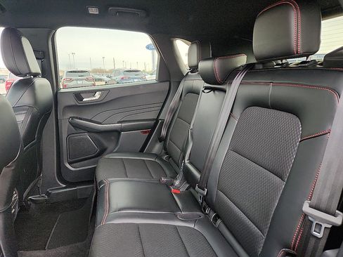 Used 2025 Ford Escape ST-Line image 5