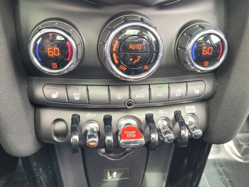 Used 2023 MINI Cooper S image 25