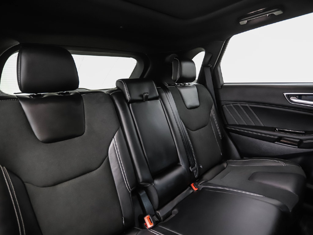 Used 2019 Ford Edge ST w/ Equipment Group 401A AWD/4WD image 29