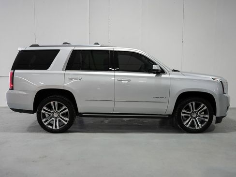 Used 2018 GMC Yukon Denali w/ Denali Ultimate Package image 7
