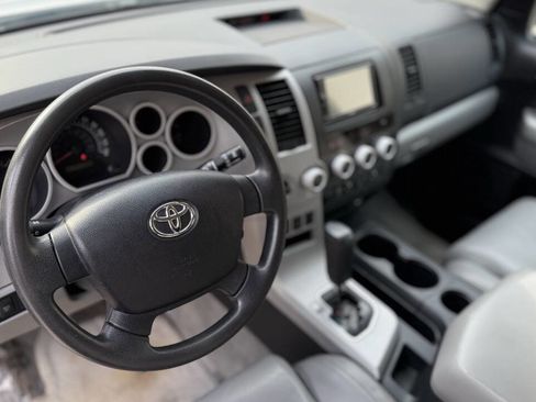 Used 2008 Toyota Sequoia SR5 image 12