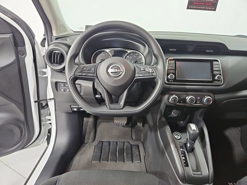 Certified 2025 Nissan Kicks Play S FWD image 15