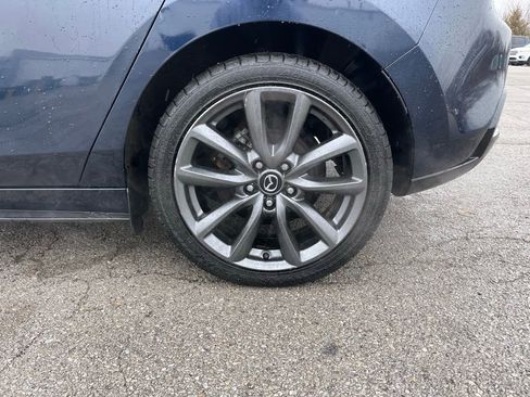 Used 2019 MAZDA MAZDA3 AWD Hatchback w/ Preferred Pkg image 10
