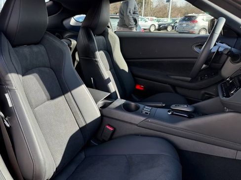 New 2024 Nissan Z Performance w/ Heritage Edition image 27