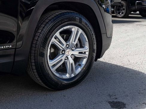 Used 2022 GMC Terrain SLE w/ Driver Convenience Package AWD/4WD image 9