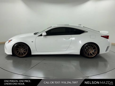 Used 2017 Lexus RC 200t F Sport RWD image 9
