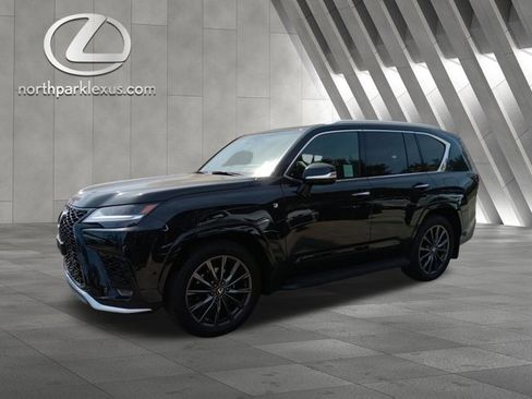Used 2026 Lexus LX 700h F Sport w/ Accessory Package (Z1) AWD/4WD image 3
