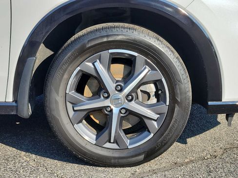 Certified 2024 Honda HR-V EX-L image 8