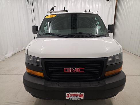 Used 2020 GMC Savana 3500 w/ Driver Convenience Package RWD image 2