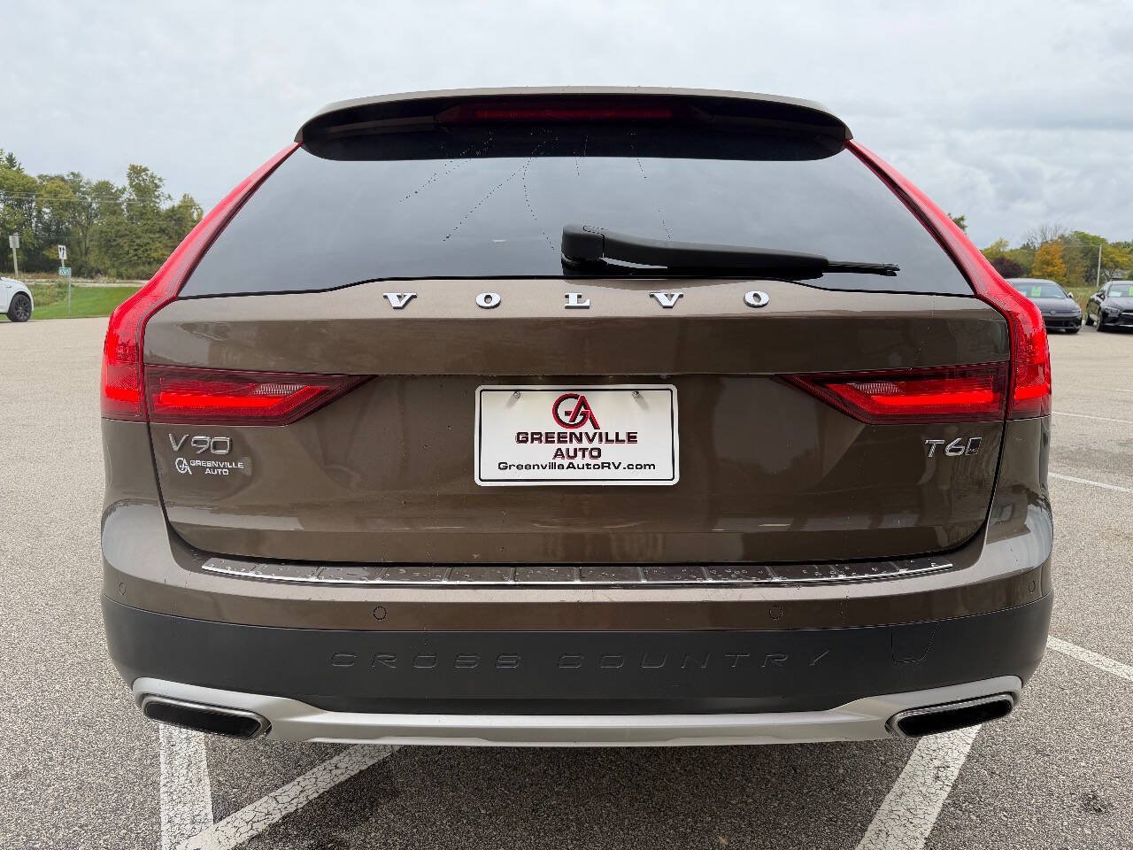 Used 2018 Volvo V90 T6 Cross Country w/ Convenience Package AWD/4WD image 5