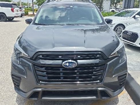 Used 2023 Subaru Ascent Onyx Edition AWD/4WD image 1