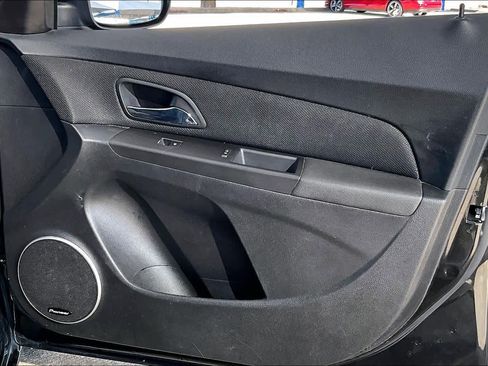 Used 2016 Chevrolet Cruze LT w/ Sun And Sound Package image 23