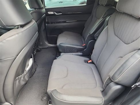 New 2025 Hyundai Palisade Calligraphy image 15