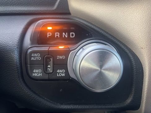 Used 2019 RAM 1500 Laramie w/ Sport Appearance Package image 15