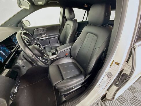 Used 2023 Mercedes-Benz GLA 250 4MATIC image 20