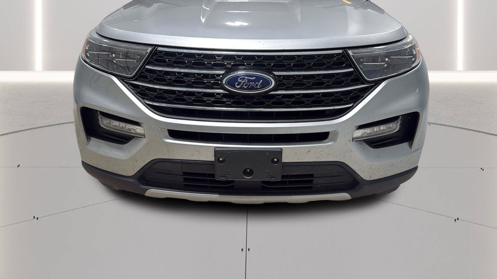 Certified 2020 Ford Explorer XLT w/ Equipment Group 202A AWD/4WD image 37