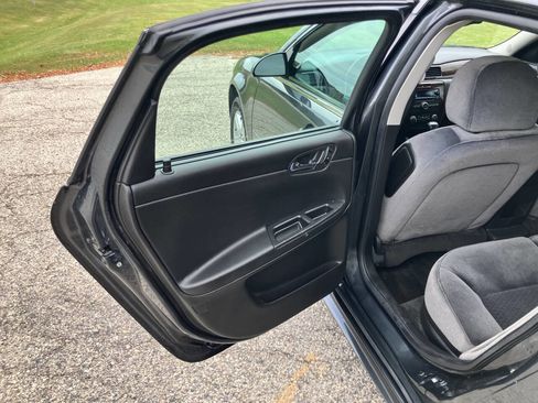 Used 2012 Chevrolet Impala LT image 18
