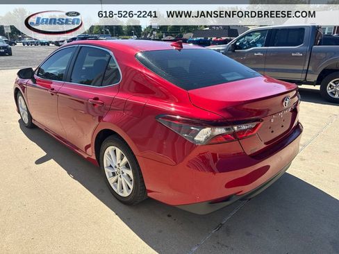 Used 2023 Toyota Camry LE FWD image 4
