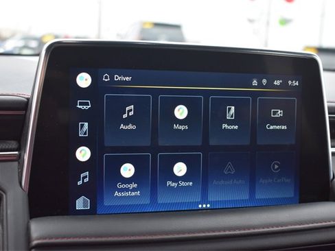 Used 2022 Chevrolet Suburban RST w/ Sport Performance Package image 27