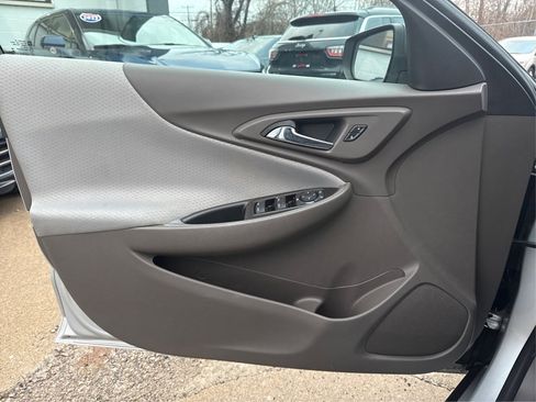 Used 2020 Chevrolet Malibu LS FWD image 26