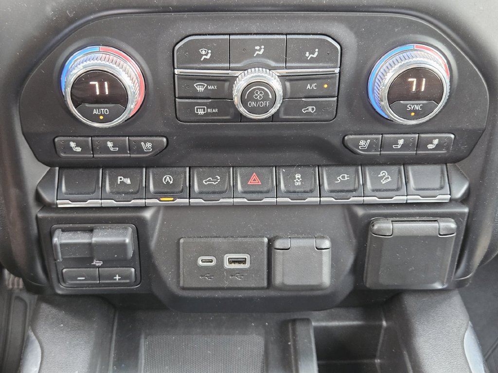 Used 2020 GMC Sierra 1500 AT4 w/ AT4 Premium Package AWD/4WD image 20
