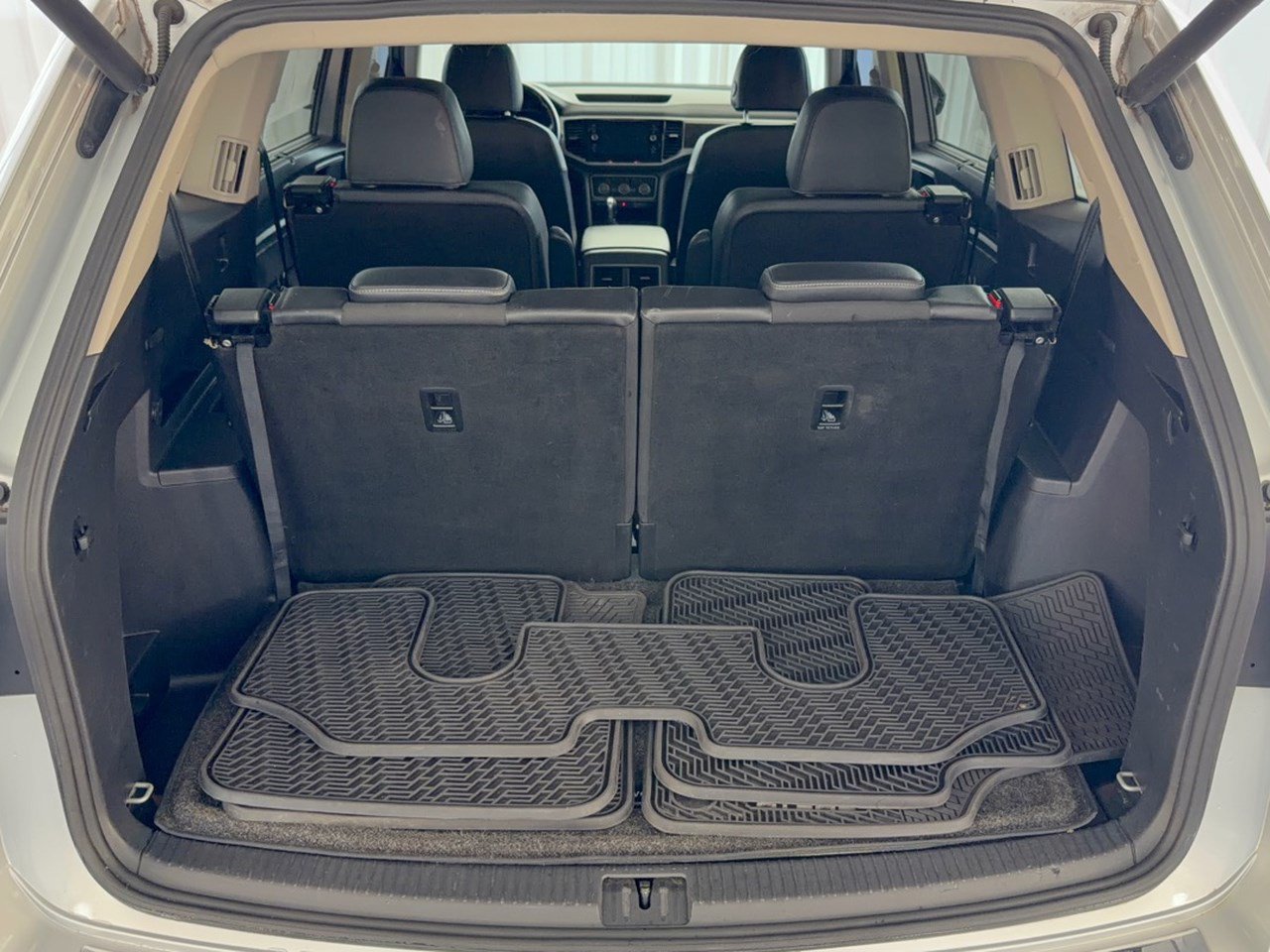 Used 2019 Volkswagen Atlas SEL AWD/4WD image 28