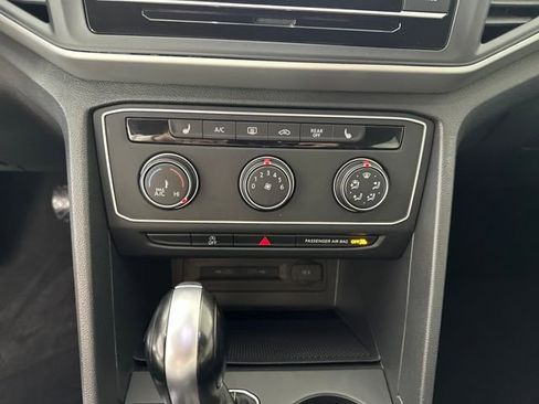 Used 2022 Volkswagen Atlas 4Motion image 23