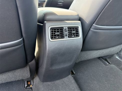 Used 2013 Nissan Altima 2.5 SL w/ Technology Pkg image 25