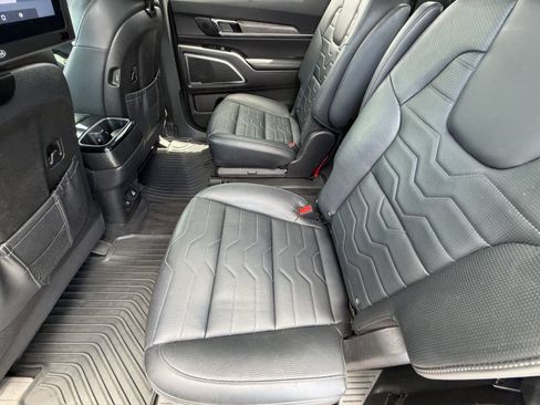 Used 2022 Kia Telluride SX w/ SX Prestige Package AWD/4WD image 25