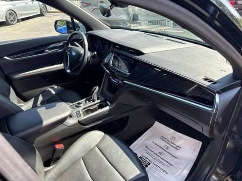 Used 2022 Cadillac XT6 Premium Luxury w/ Technology Package AWD/4WD image 37