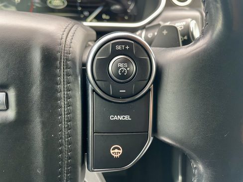 Used 2016 Land Rover Range Rover HSE AWD/4WD image 22