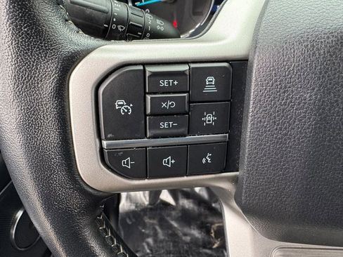 Certified 2022 Ford Expedition XLT image 24