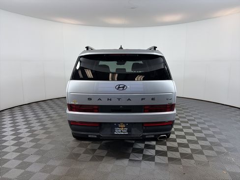 Used 2025 Hyundai Santa Fe XRT image 10