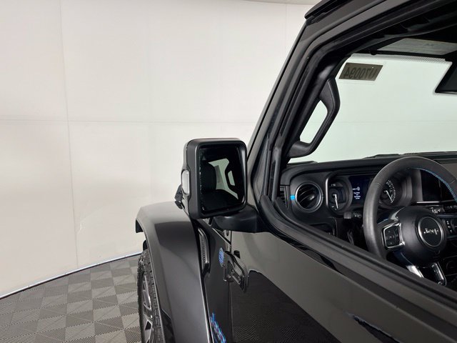 Used 2024 Jeep Wrangler High Altitude AWD/4WD image 14