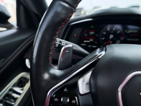 Used 2022 Chevrolet Corvette Stingray Convertible w/ 1LT image 29