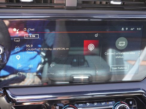 Certified 2022 GMC Sierra 1500 AT4 w/ AT4 Premium Package AWD/4WD image 30
