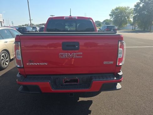 Used 2016 GMC Canyon SLE w/ All Terrain Adventure Package AWD/4WD image 3