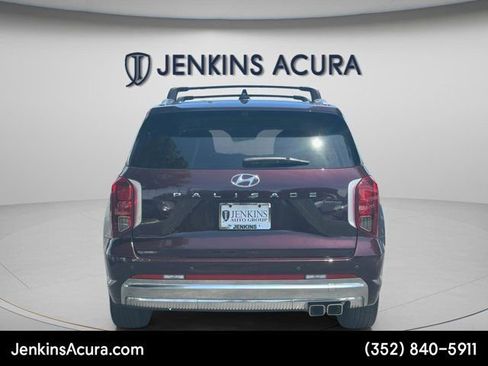 Used 2024 Hyundai Palisade Calligraphy FWD image 6