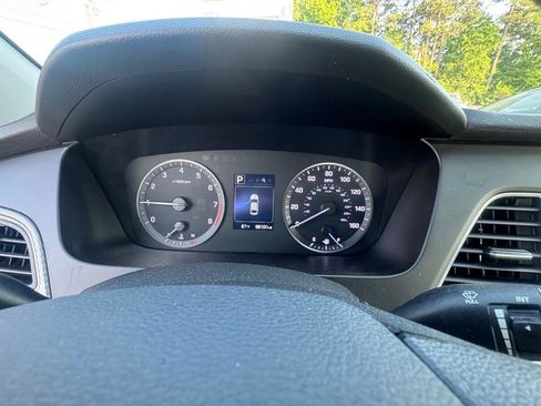 Used 2015 Hyundai Sonata SE FWD image 10